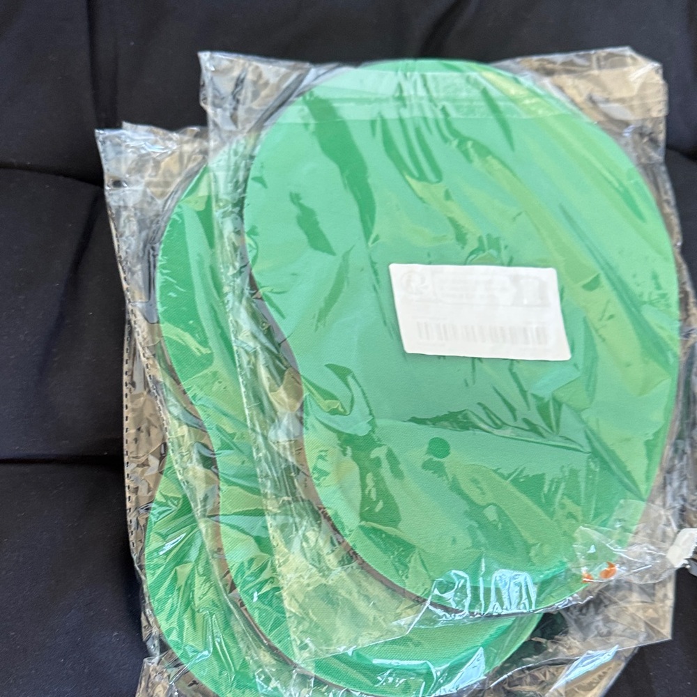 Green Oval Place Mats